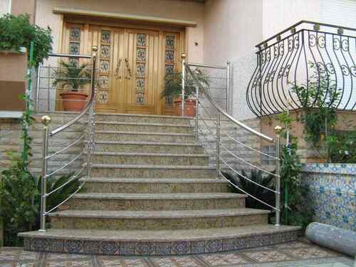 أحدث حالة شركة حول WinscoMetal Custom Stainless Steel Cable Railing Project for Residential Outdoor Staircase