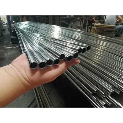 جودة  Bright Polished Stainless Steel Tube and Pipe in Round and Square Shapes AISI 201 304 from Manufacturer مصنع