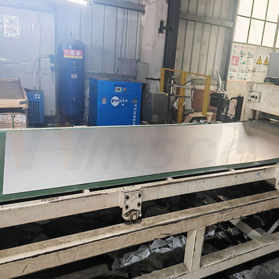 1250mmx2500mm مقاومة الاحتكاك صفيحة الفولاذ المقاوم للصدأ 2b سطح طاحونة حافة