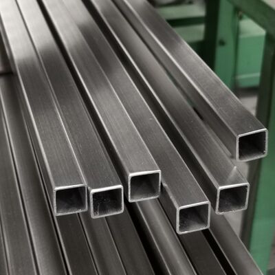 0.6mm-3.5mm سمك المرآة السطح الساتين 201 304 316 الدرجة 30mmx30mm الصلب المقاوم للصدأ الأنبوب المربع غير المقاوم للصدأ